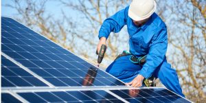 Installation Maintenance Panneaux Solaires Photovoltaïques à Plouray